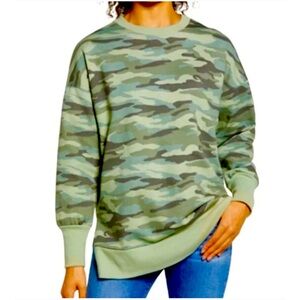 Caslon Camo Print Side Slit Sweatshirt Cotton Crewneck Green Size Medium